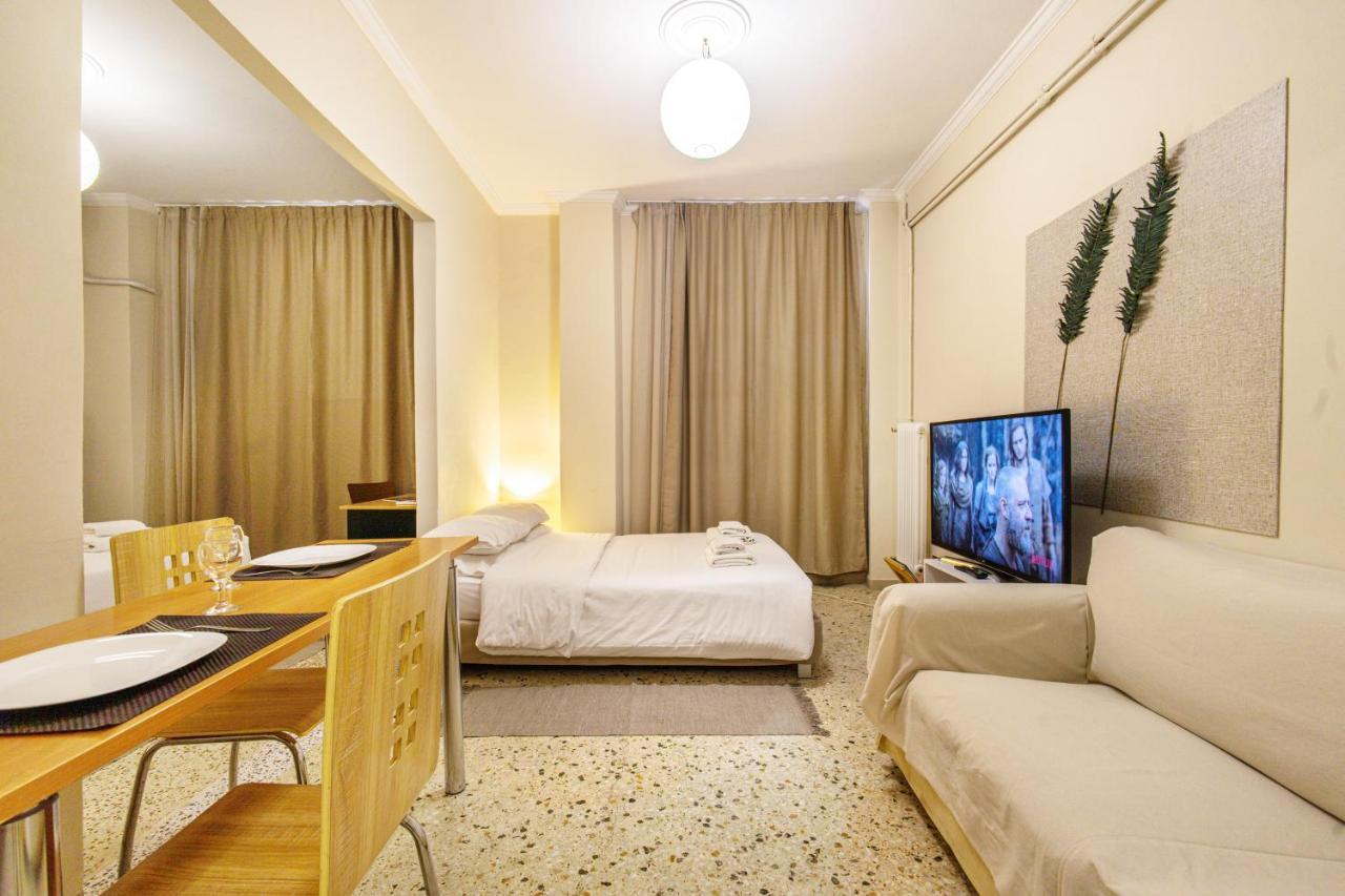 Filopappou Decent Apartment Atény Exteriér fotografie