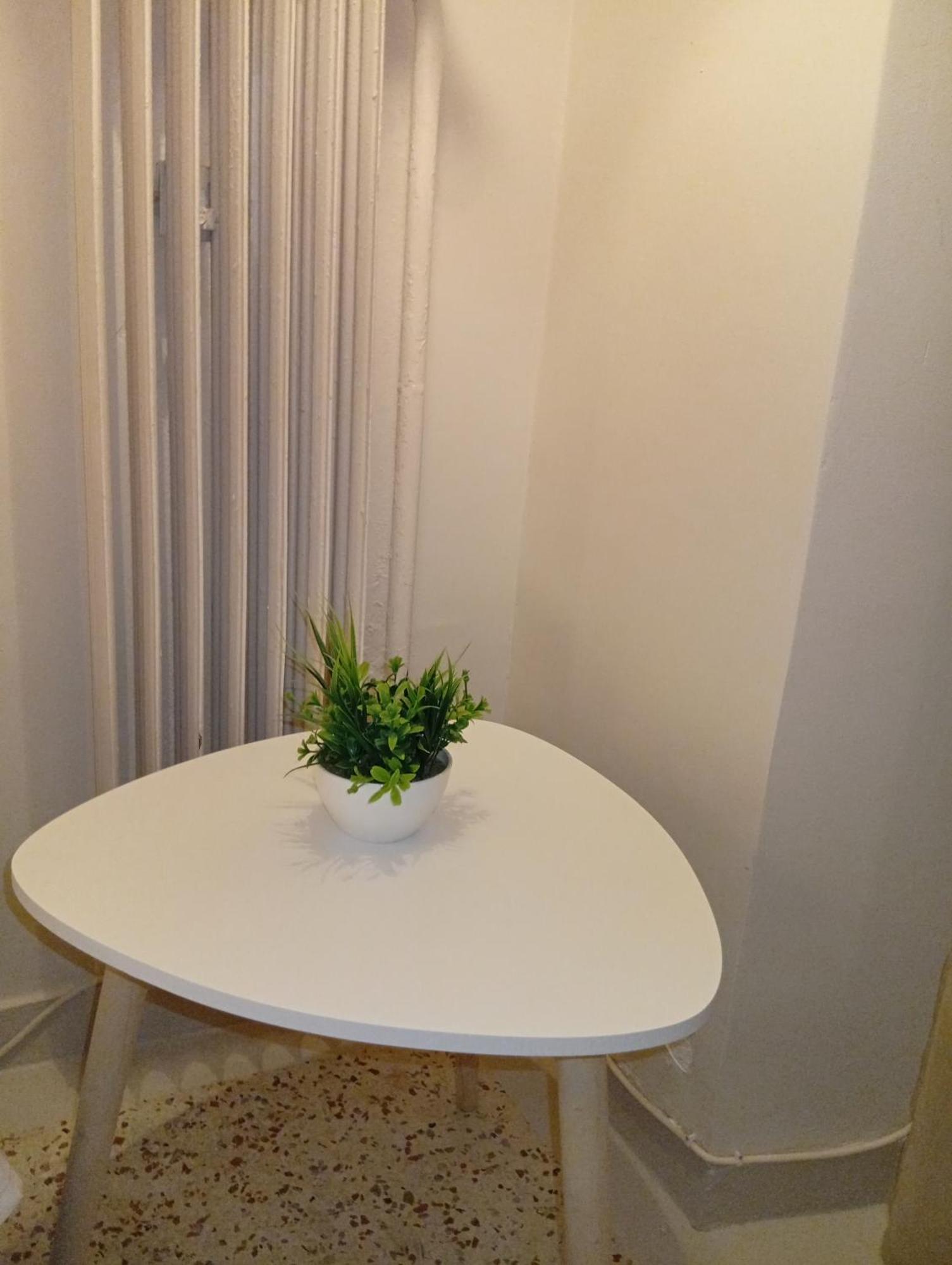 Filopappou Decent Apartment Atény Exteriér fotografie